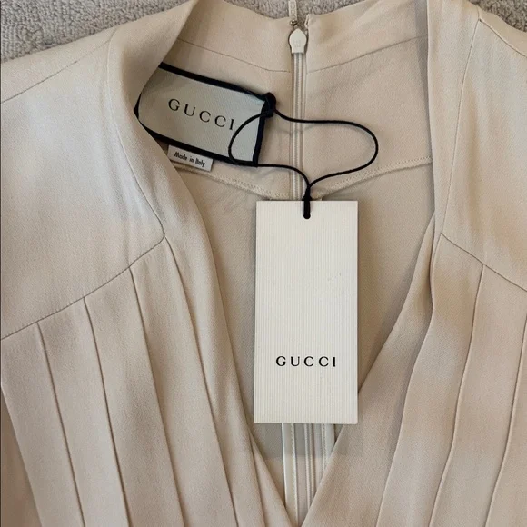 Gucci Cream Midi Dress with Belt - Picture 3 of 15